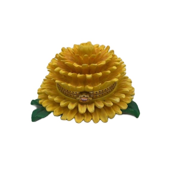 Vintage Trinket Keepsake Box Yellow Flower Design Hinged Collectible Sto… - Picture 1 of 10